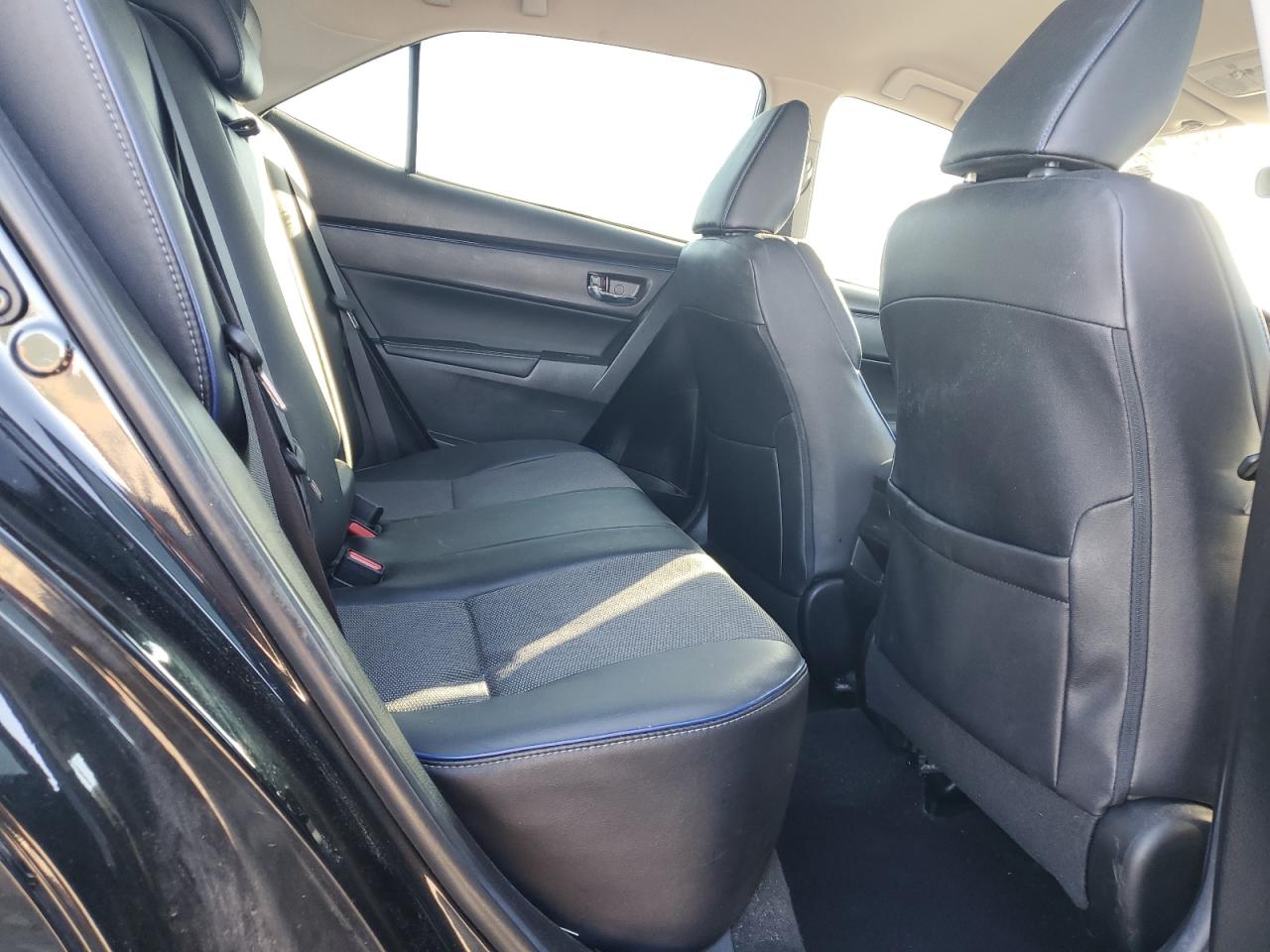 2018 Toyota Corolla - Image 10