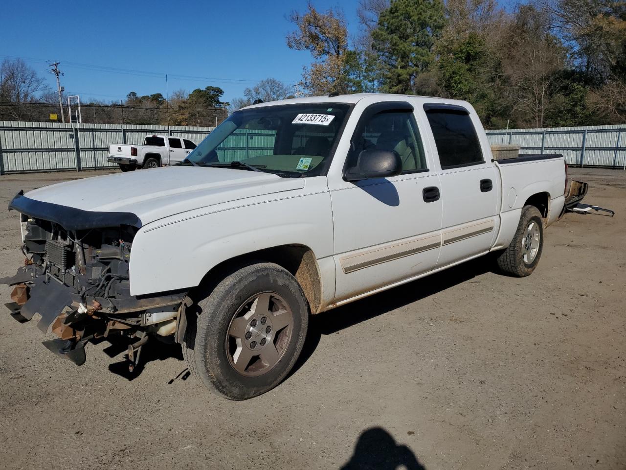 2005 Chevrolet Silverado - Image 1