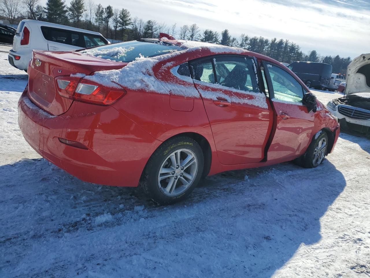 2017 Chevrolet Cruze - Image 3