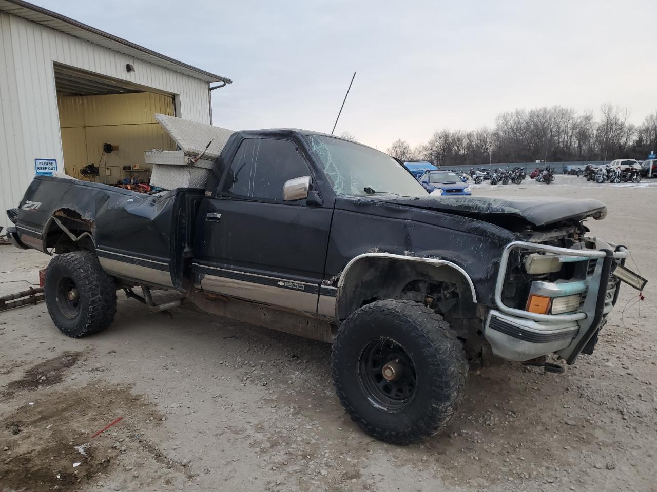 1994 Chevrolet GMT-400 - Image 4