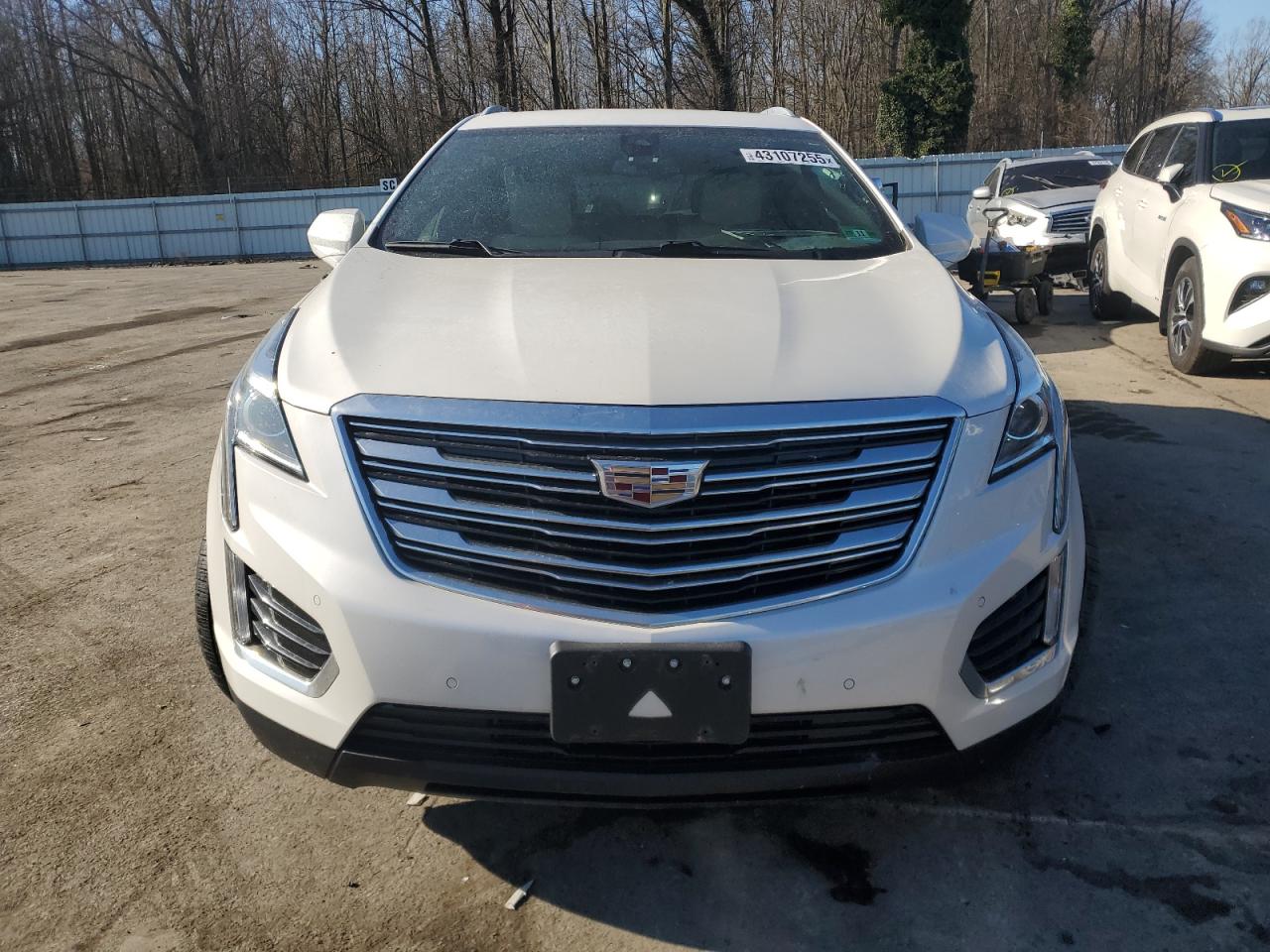 2019 Cadillac XT5 - Image 5
