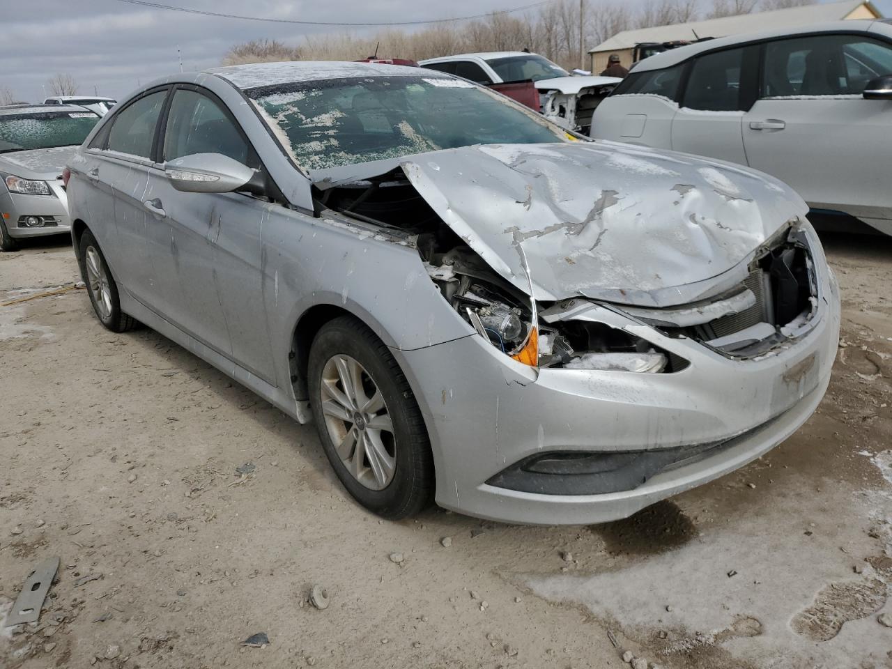 2014 Hyundai Sonata - Image 4
