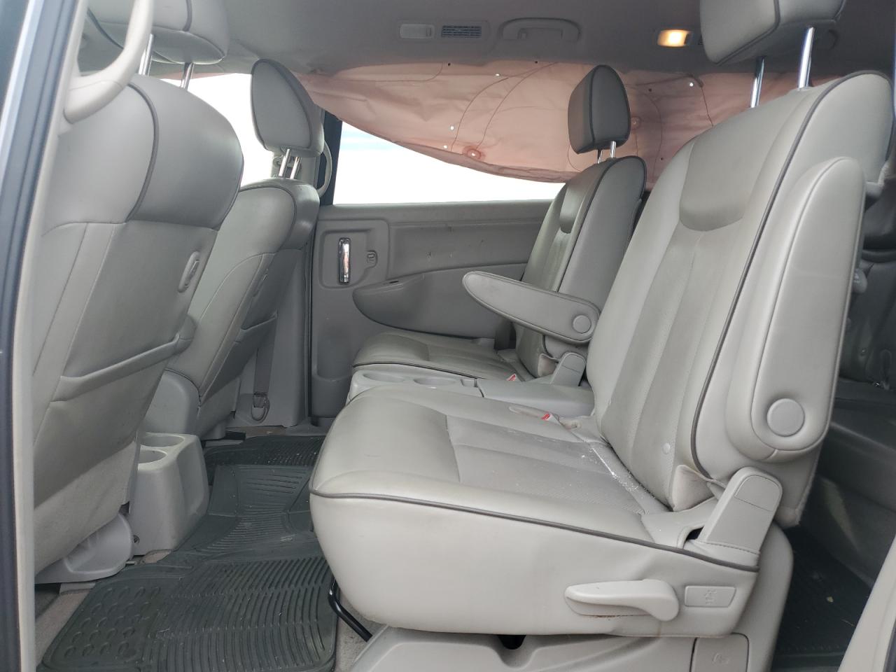 2015 Nissan Quest - Image 11