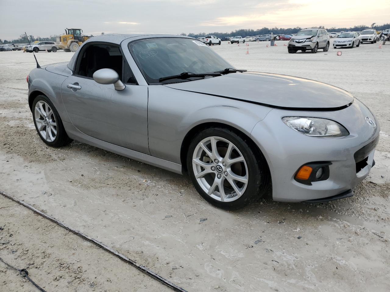 VIN JM1NC2PF0F0238698 2015 MAZDA MX5 no.4