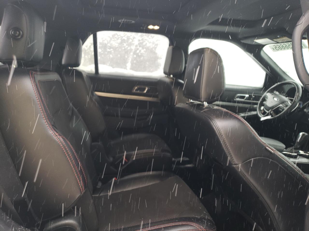 2019 Ford Explorer - Image 11