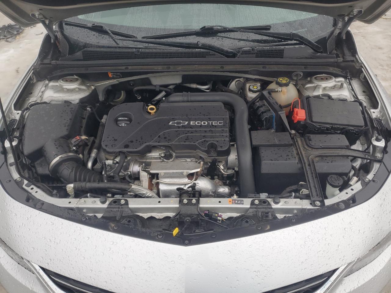 2017 Chevrolet Malibu - Image 11
