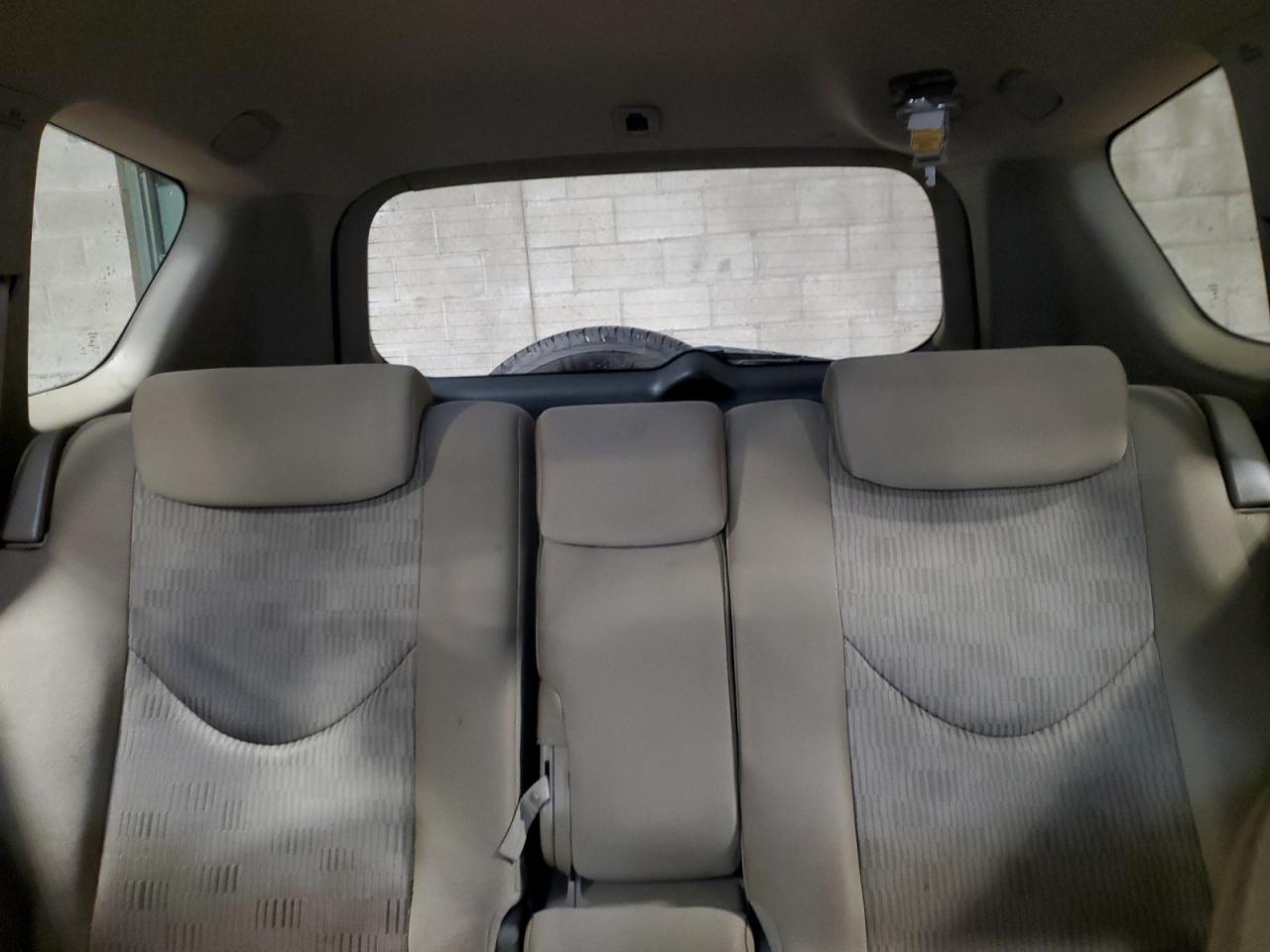 2010 Toyota RAV 4 - Image 10