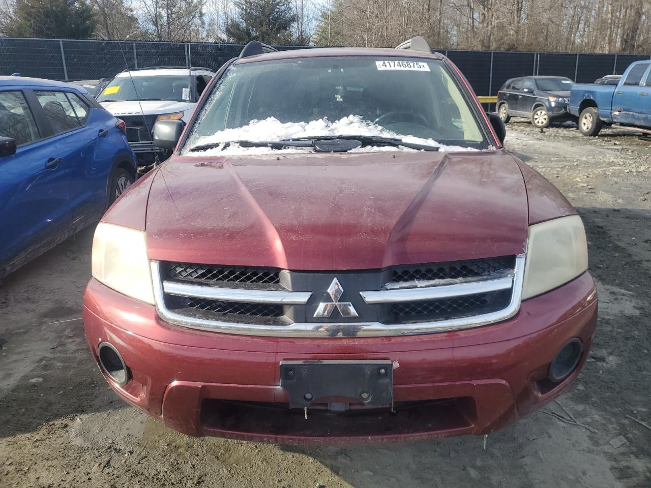 2007 Mitsubishi Endeavor - Image 5