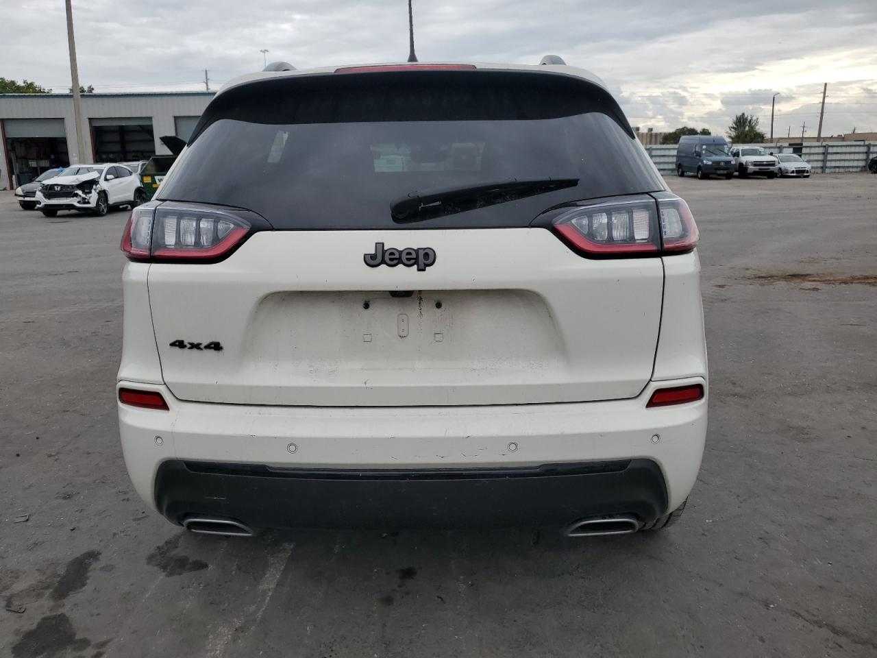 2019 Jeep Grand Cherokee - Image 6