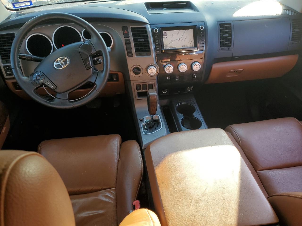2011 Toyota Tundra - Image 8