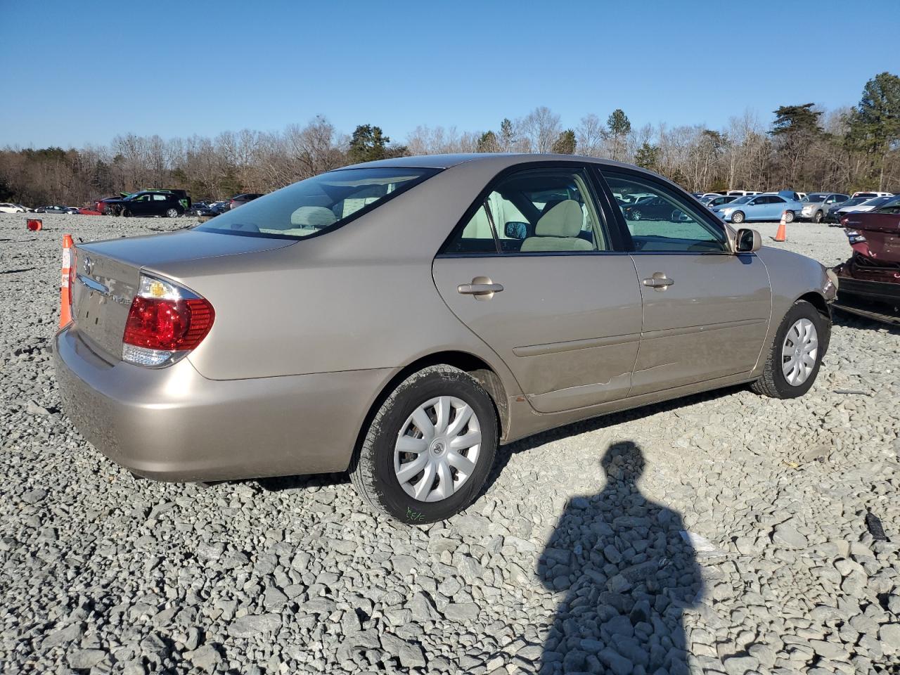 2005 Toyota Camry - Image 3
