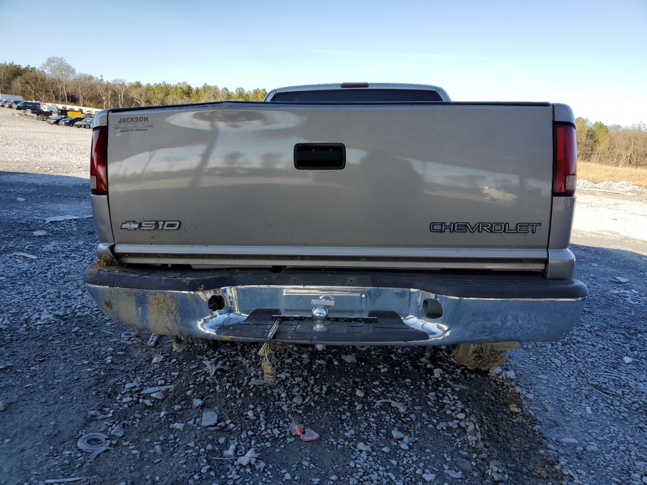 2002 Chevrolet S-10 Pickup - Image 6