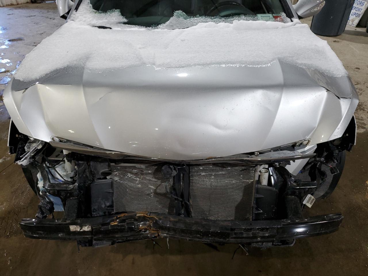 2013 Hyundai Sonata - Image 11