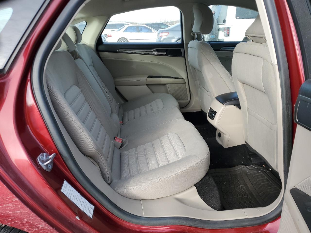 2018 Ford Fusion - Image 10