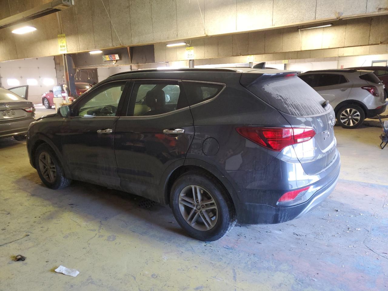 2018 Hyundai Santa Fe - Image 2