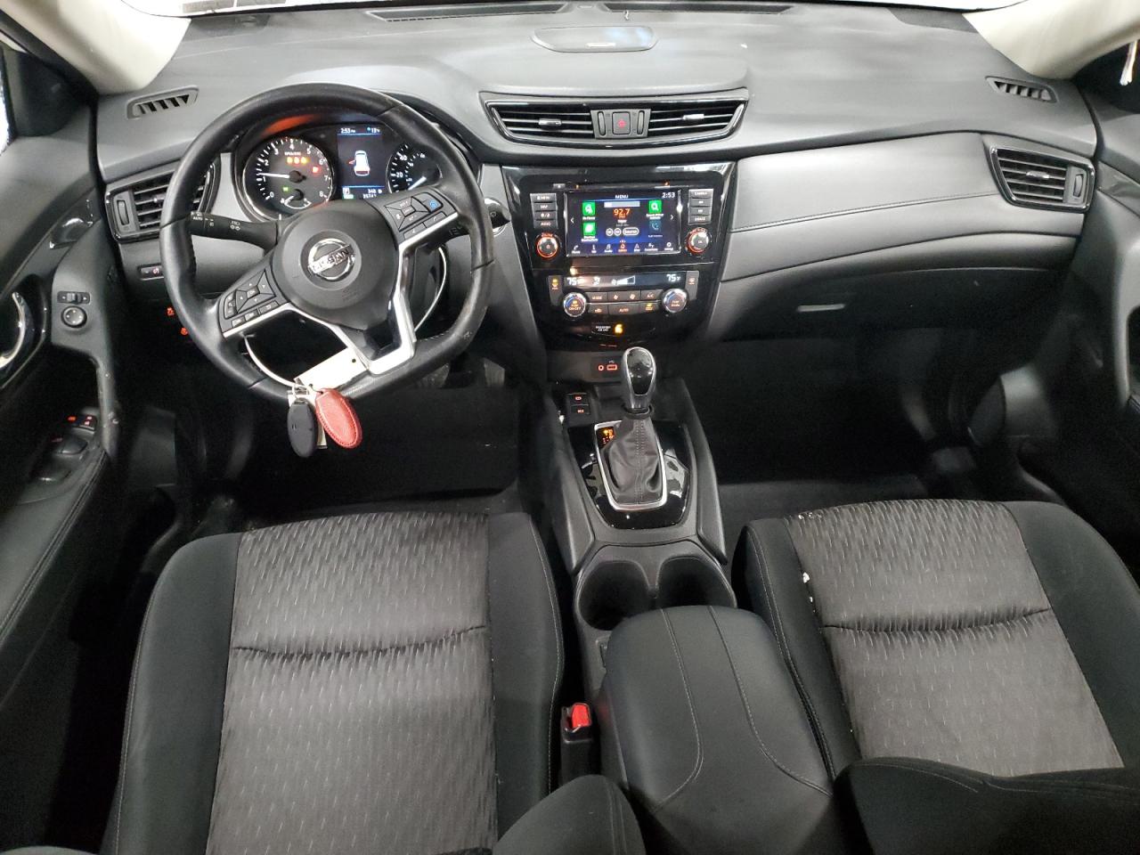 2020 Nissan Rogue - Image 8