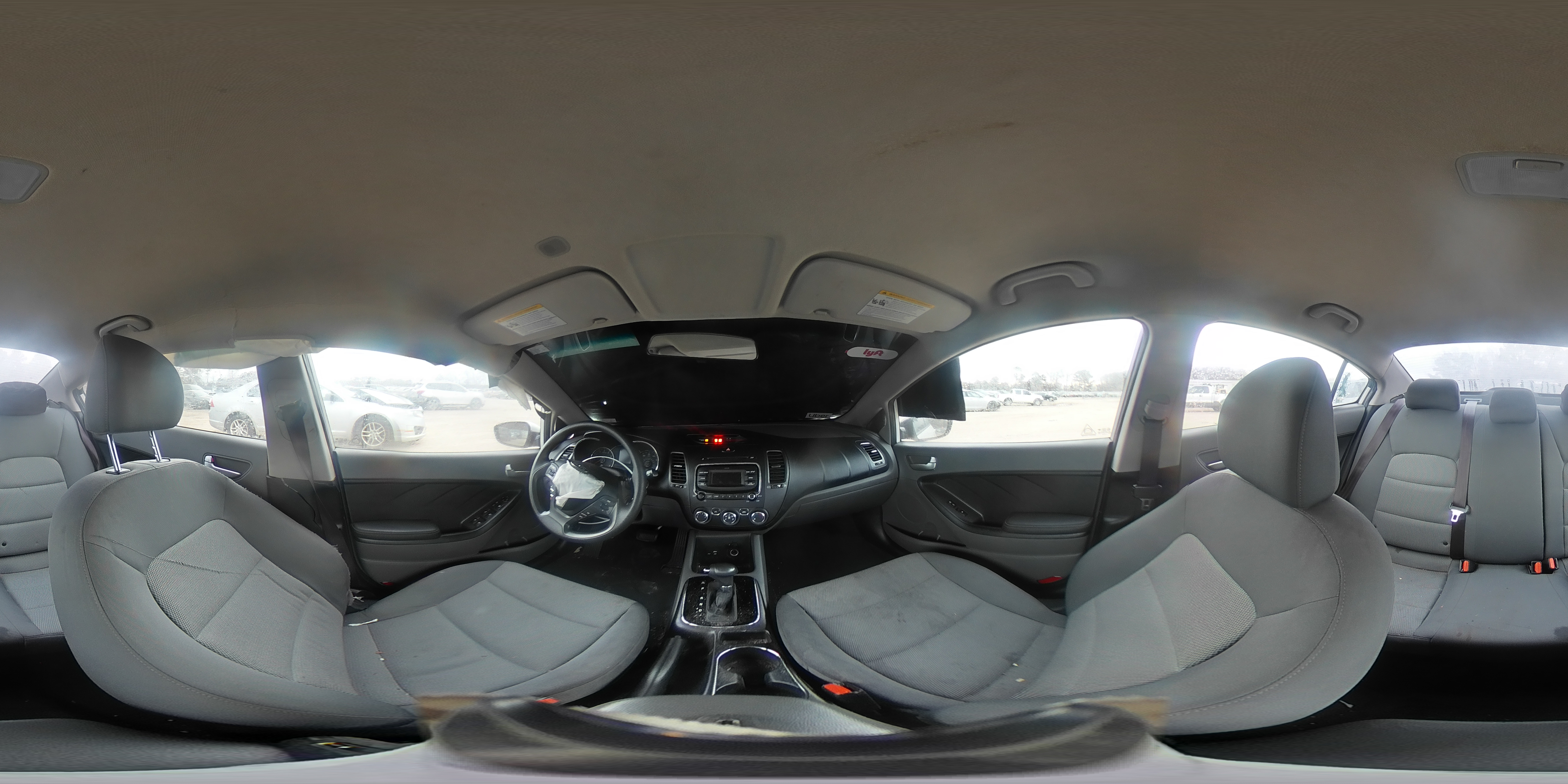 2017 Kia Forte - Image 13