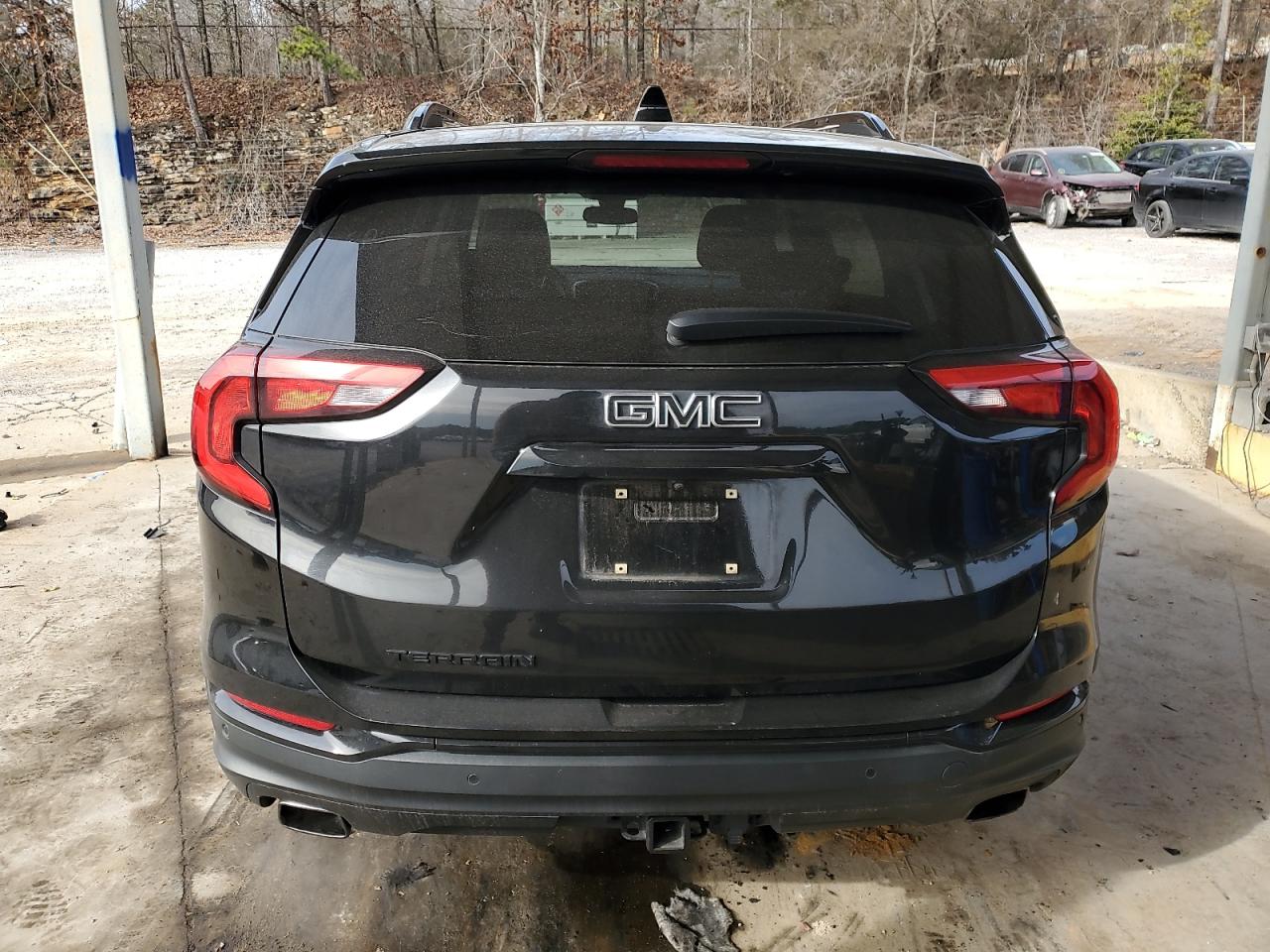 2020 GMC Terrain - Image 6