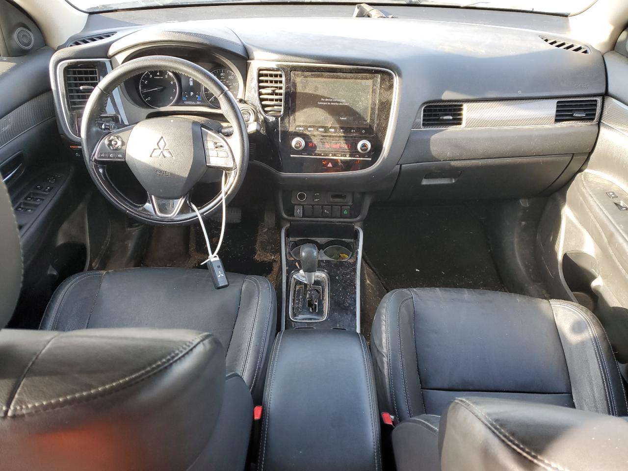 2020 Mitsubishi Outlander - Image 8