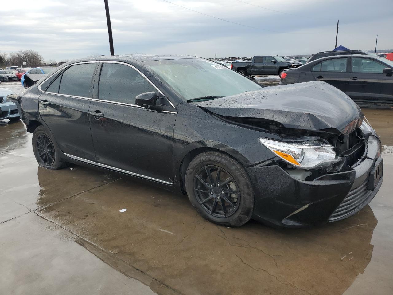2017 Toyota Camry - Image 4