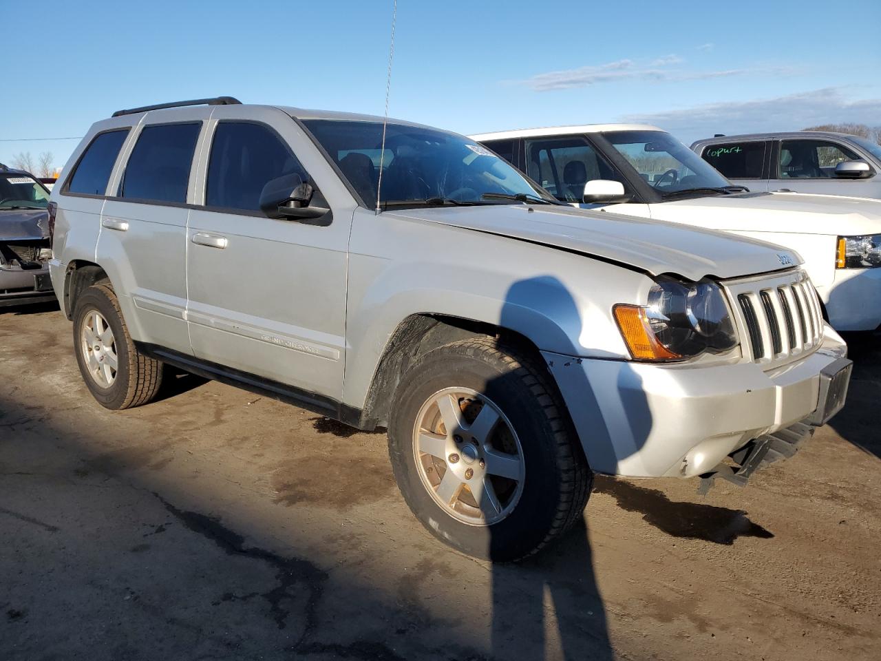 2009 Jeep Grand Cherokee - Image 4