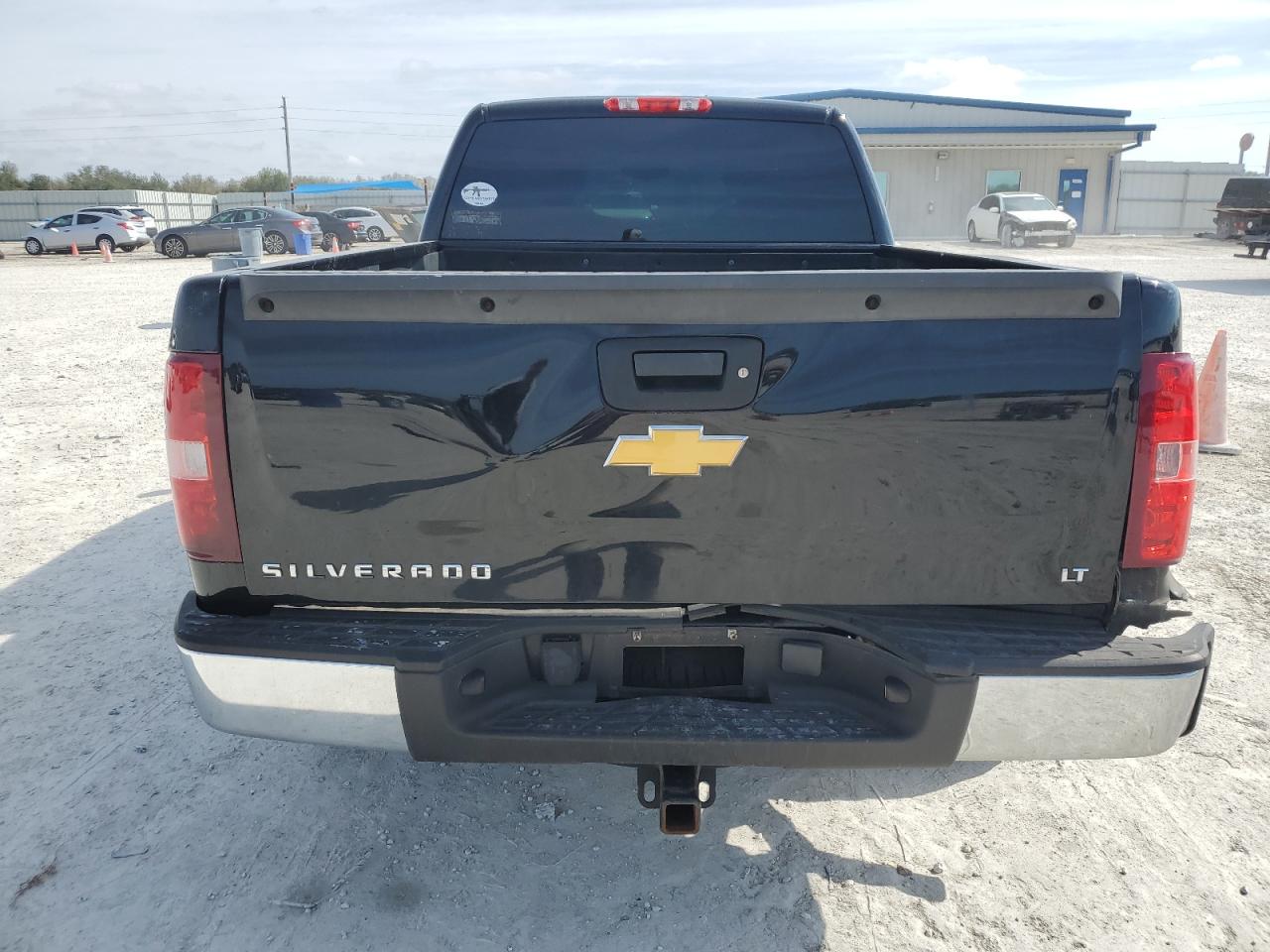 2012 Chevrolet Silverado - Image 6