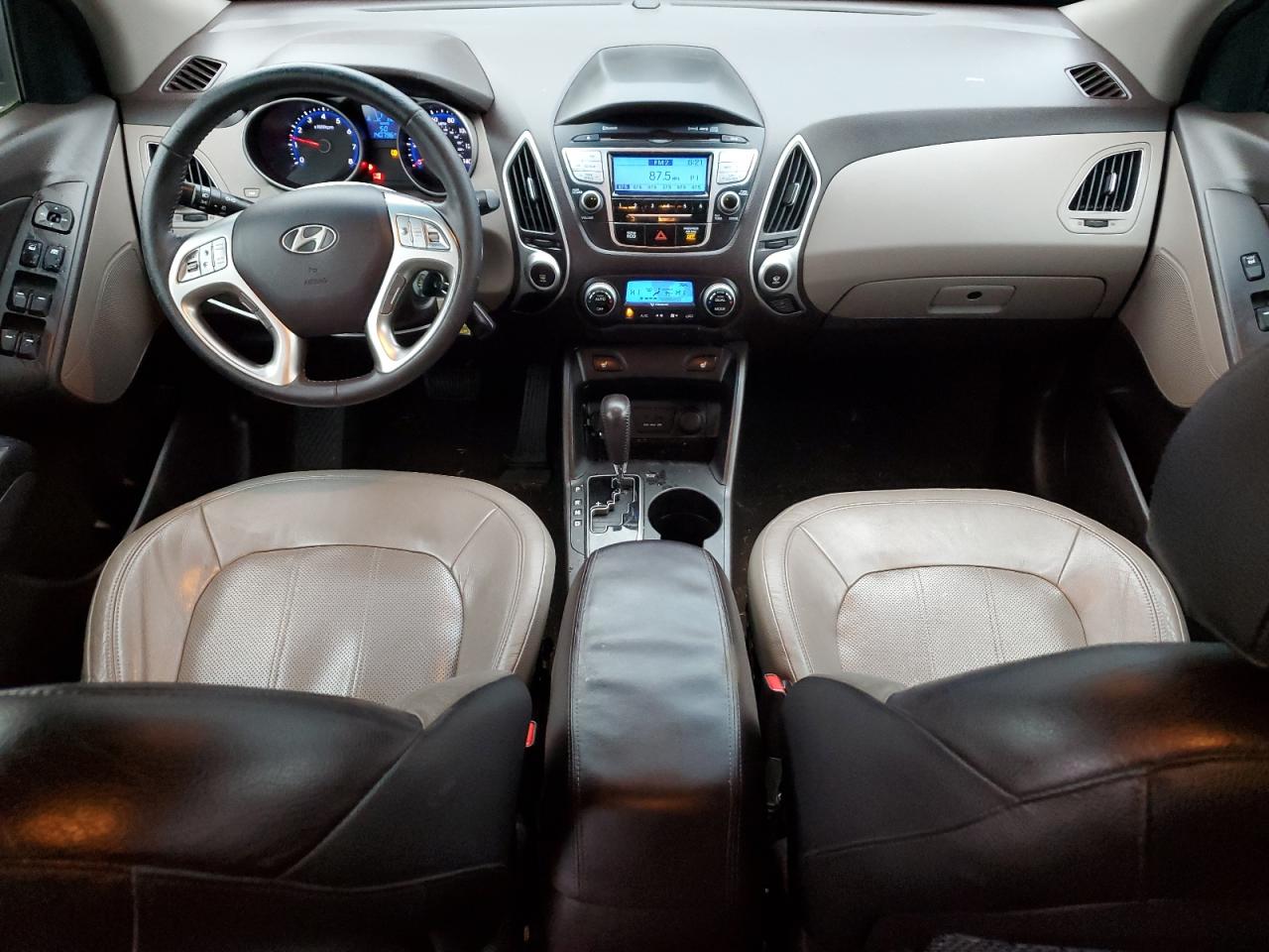 2012 Hyundai Tucson - Image 8