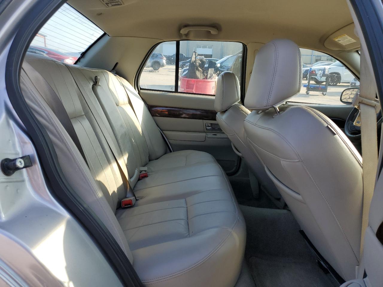 2008 Mercury Grand Marquis - Image 10