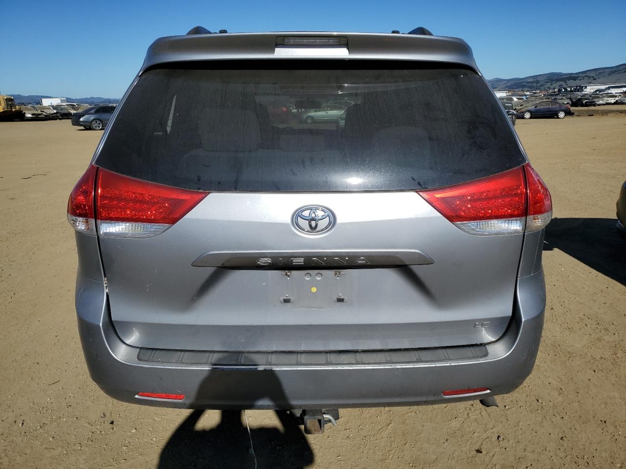 2013 Toyota Sienna - Image 6