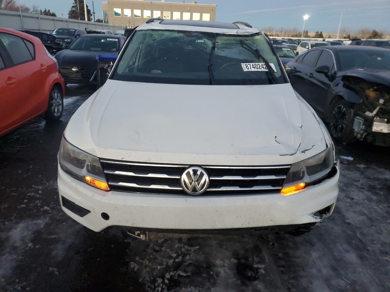 2020 Volkswagen Tiguan - Image 5