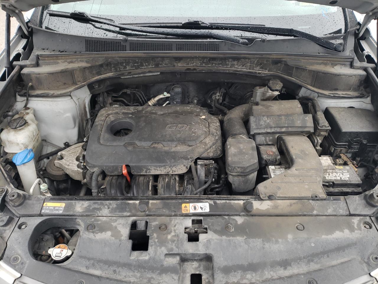 2017 Hyundai Santa Fe - Image 11