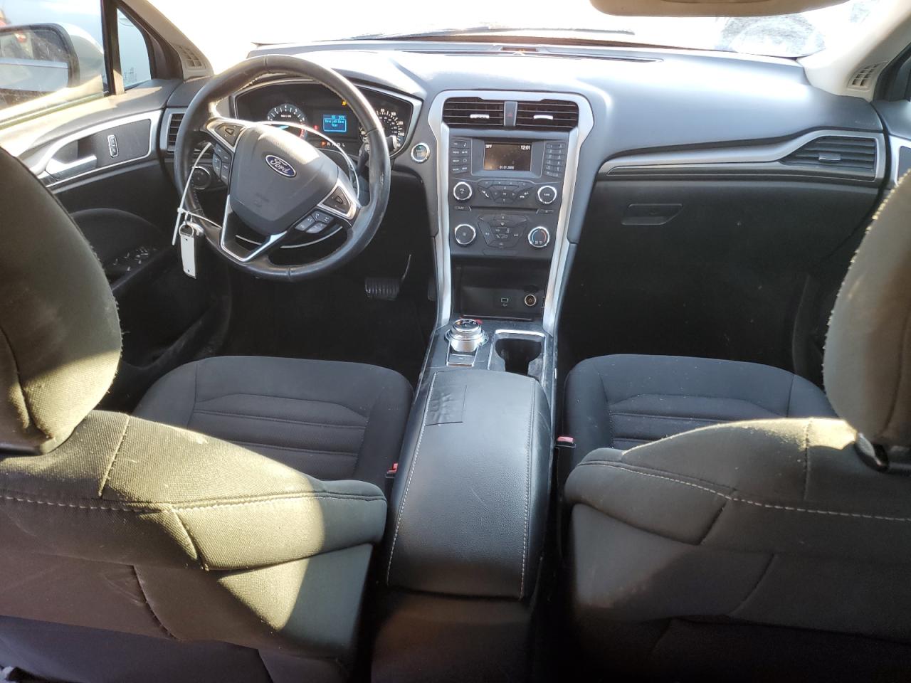 2017 Ford Fusion - Image 8