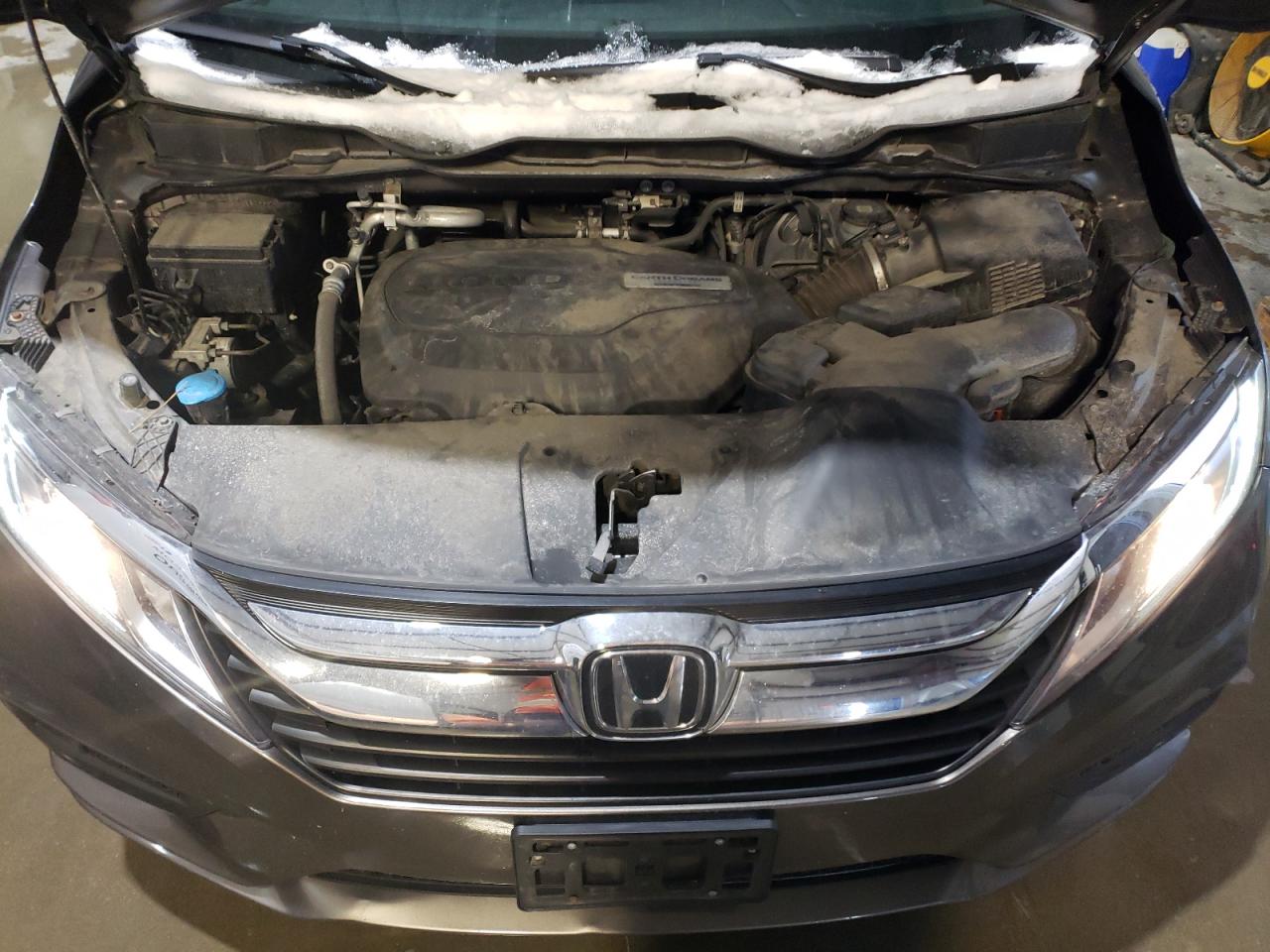 2018 Honda Odyssey - Image 12