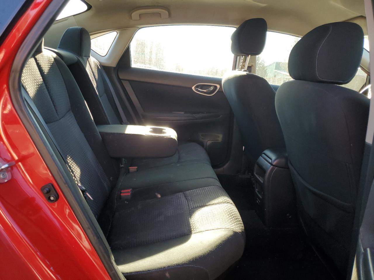 2019 Nissan Sentra - Image 10