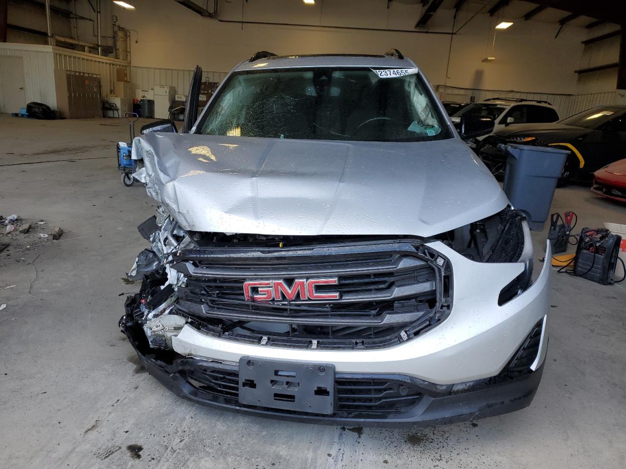 2021 GMC Terrain - Image 5