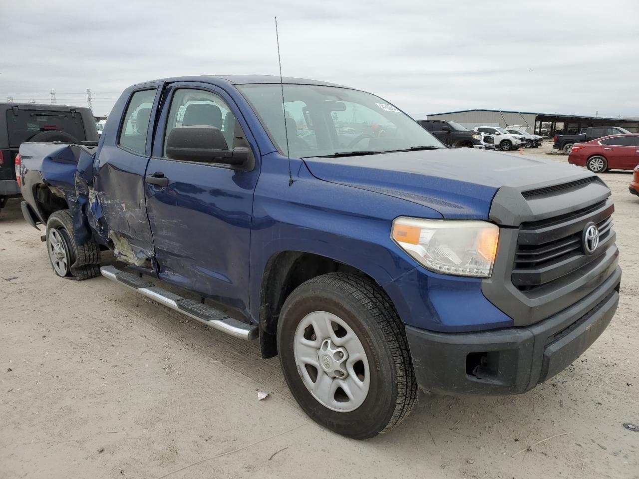 2015 Toyota Tundra - Image 4