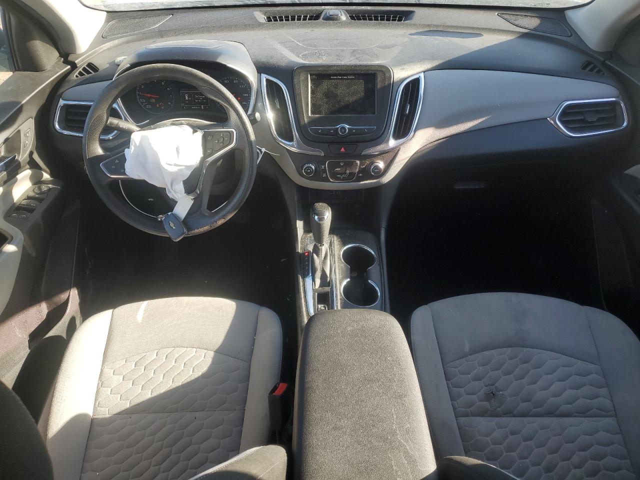 2019 Chevrolet Equinox - Image 8