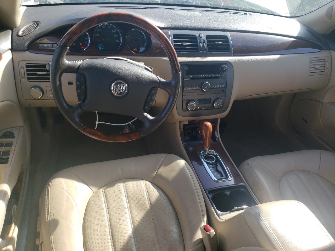 2009 Buick Lucerne - Image 9