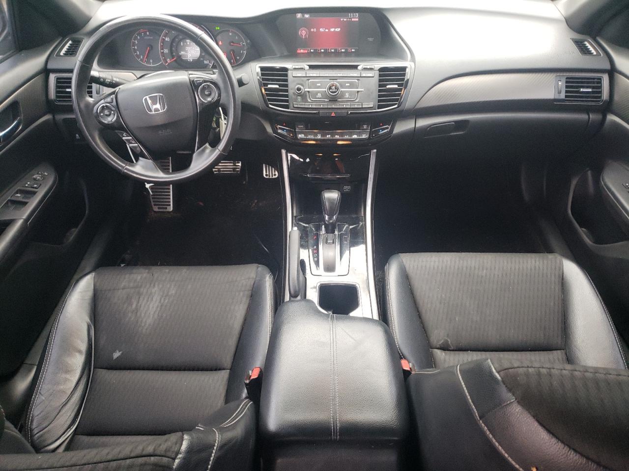 2017 Honda Accord - Image 8