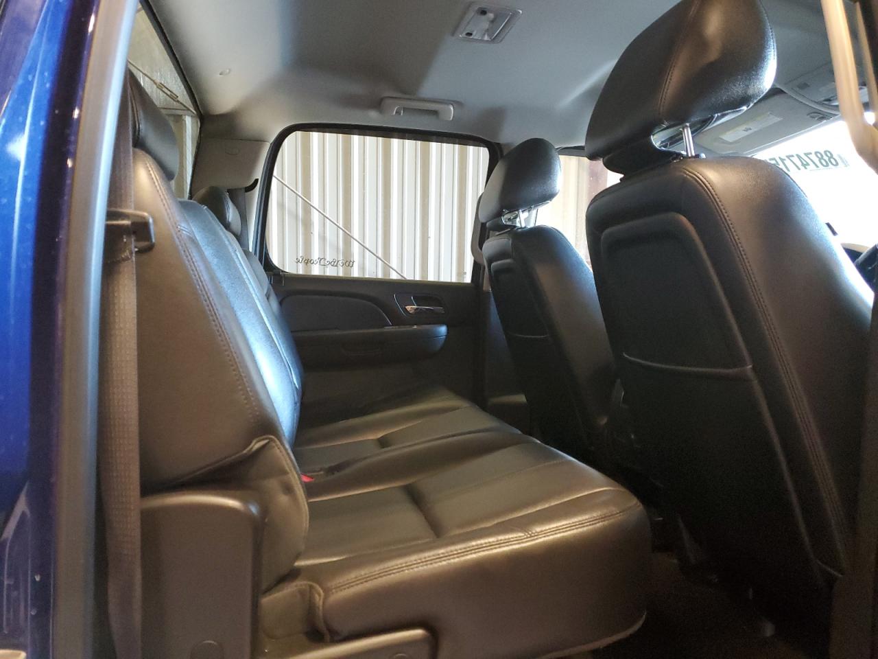 2012 GMC Sierra - Image 11