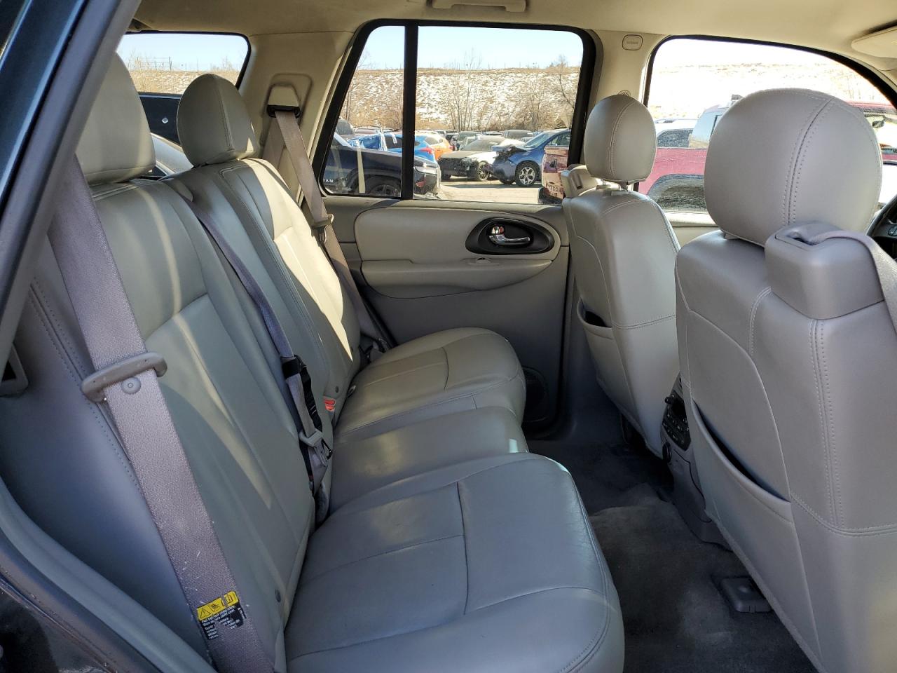 2006 Chevrolet TrailBlazer - Image 11