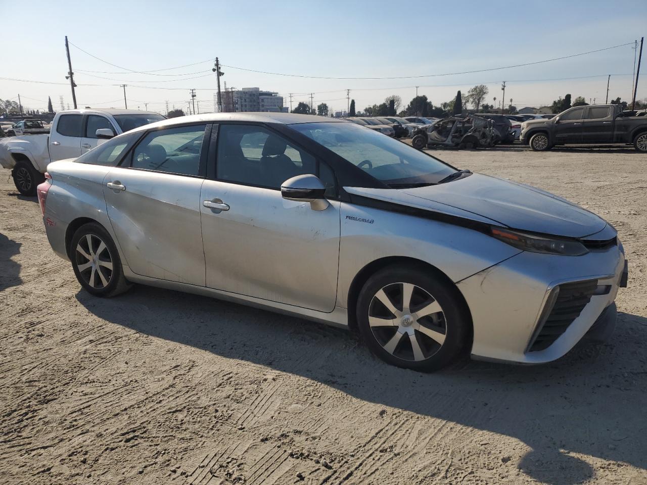 VIN JTDBVRBD8HA001157 2017 TOYOTA MIRAI no.4