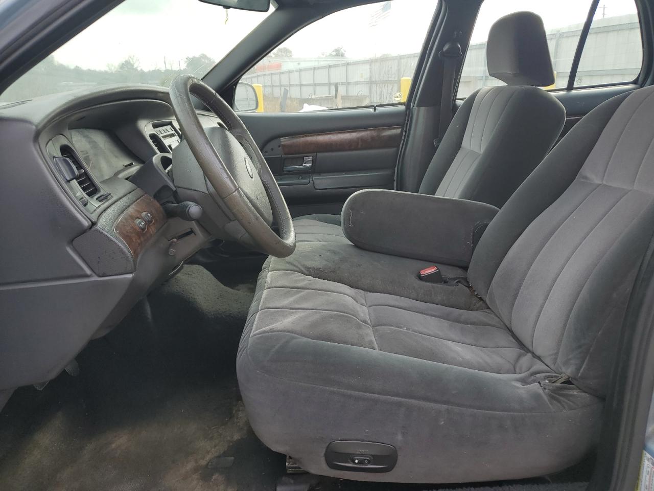 2005 Mercury Grand Marquis - Image 7