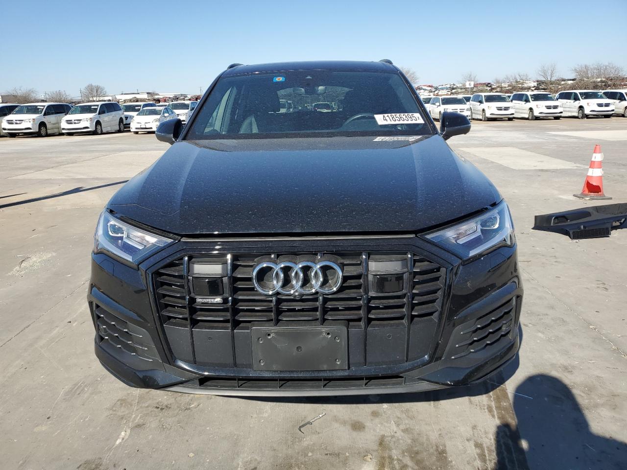 2022 Audi Q7 - Image 5