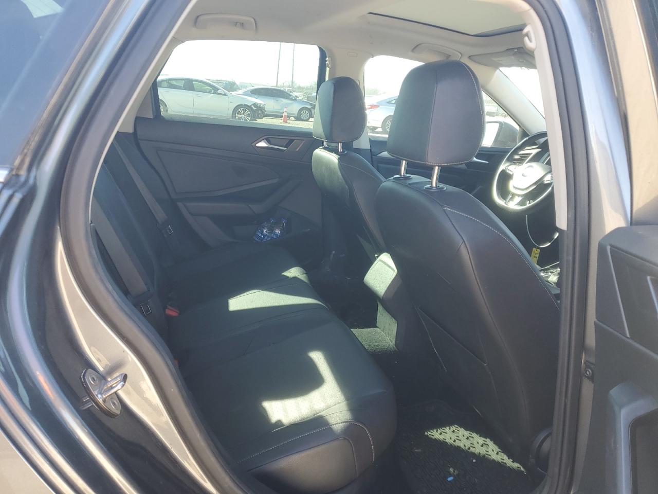 2019 Volkswagen Jetta - Image 10