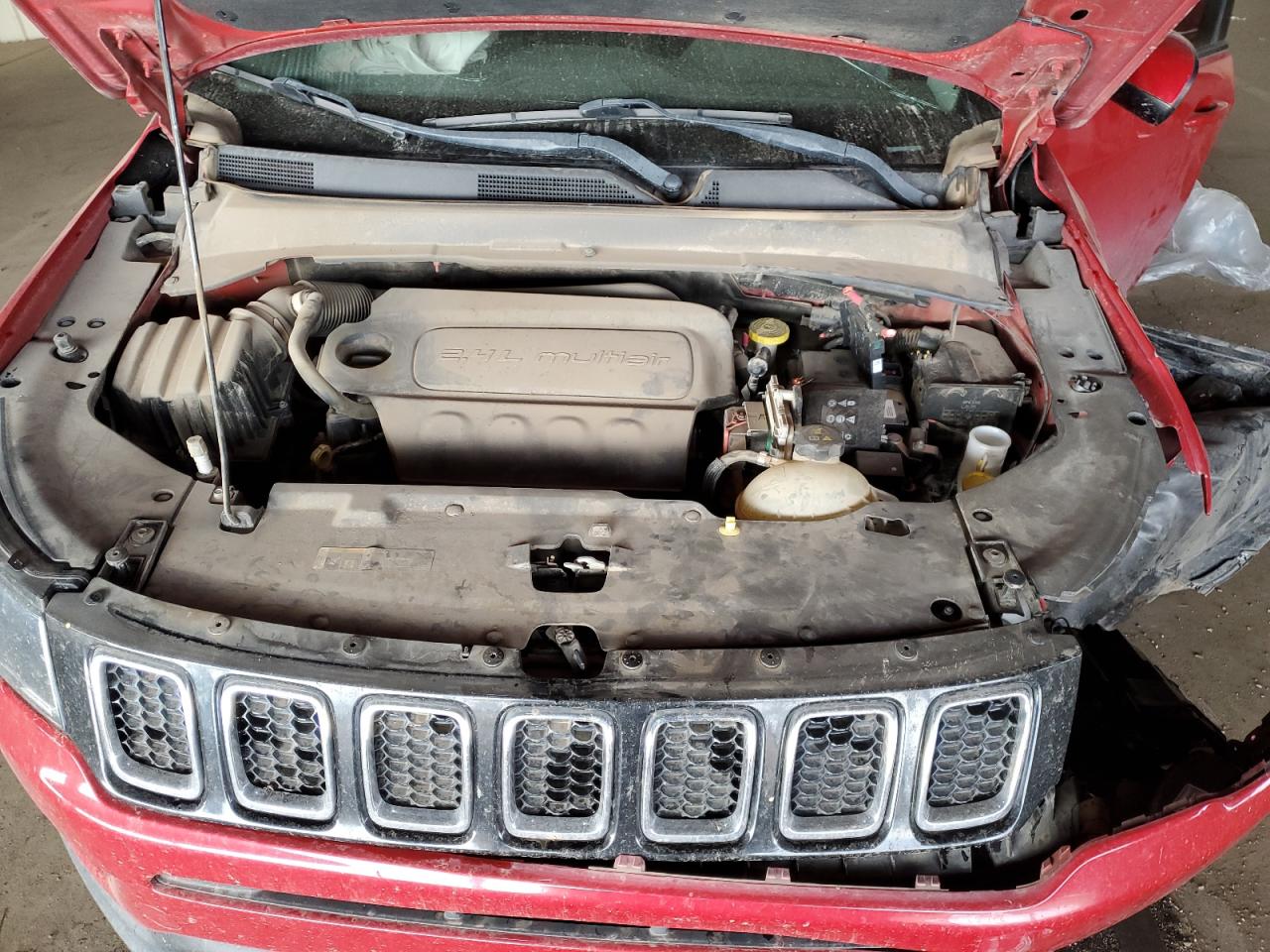 2019 Jeep Compass - Image 11
