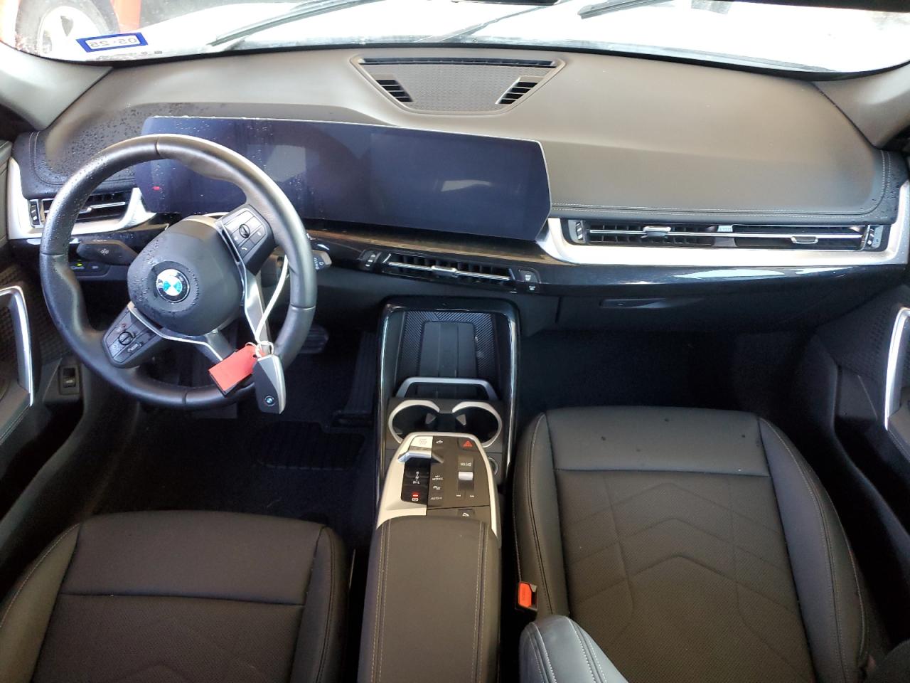 2024 BMW X1 - Image 8