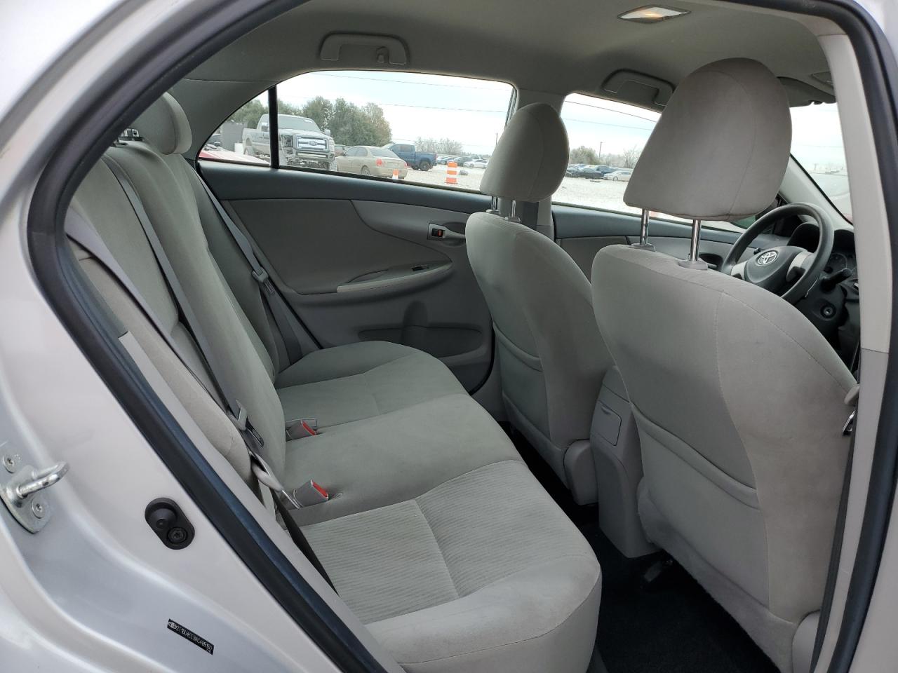 2010 Toyota Corolla - Image 10