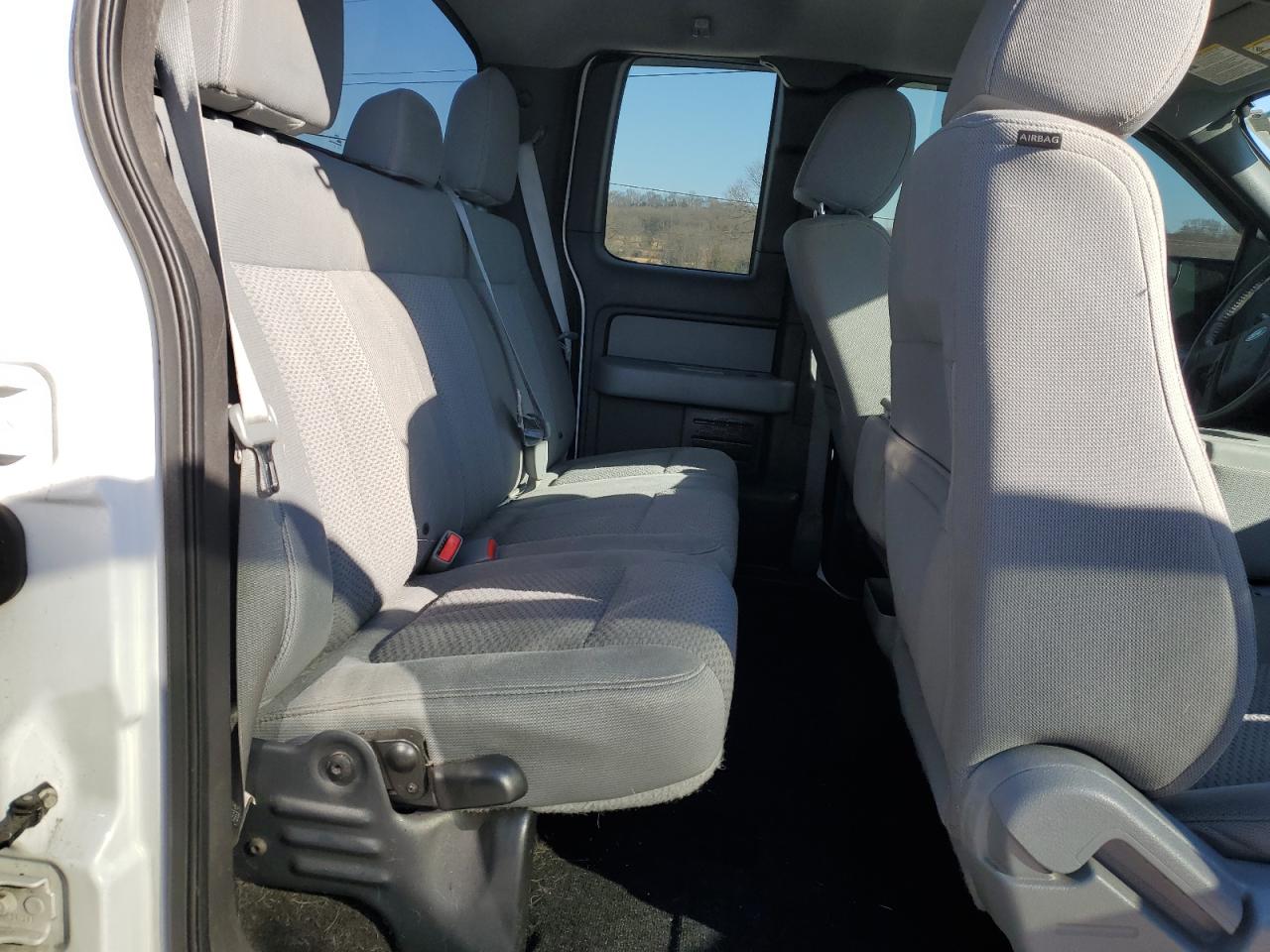 2013 Ford F-150 - Image 10