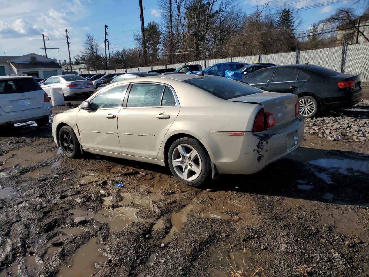 2012 Chevrolet Malibu - Image 2